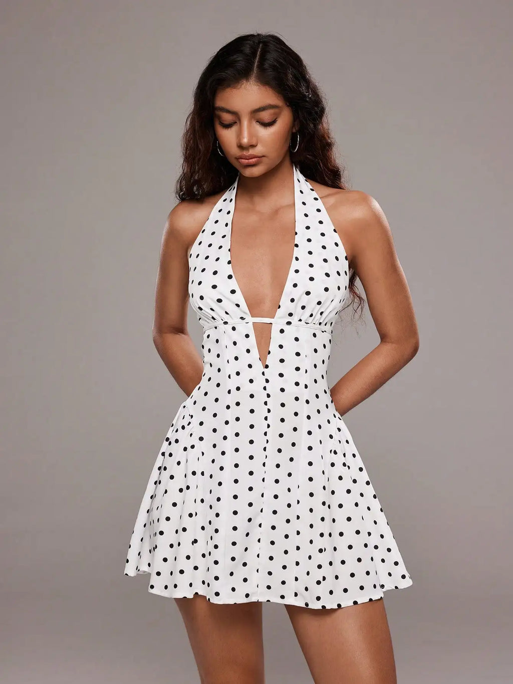 Women's Polka Dot Halter Neck Mini Dress with V-Neck and Cutout Detail